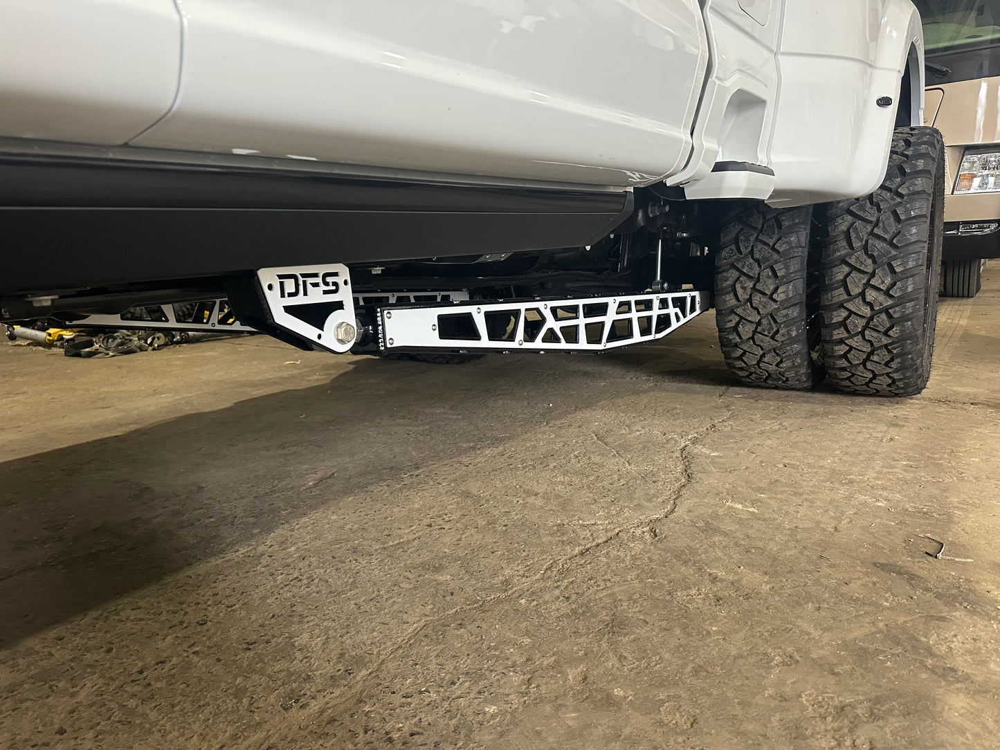 2023-CURRENT F250-F550 4 link and Traction bars