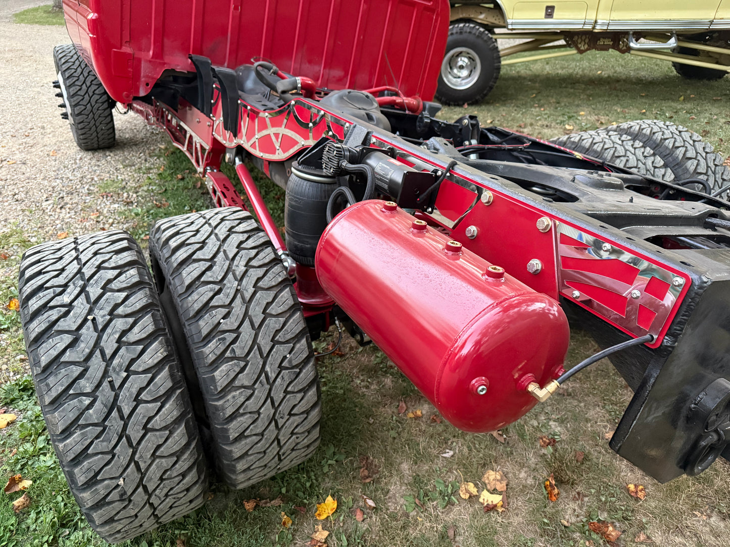 1994-2002 Ram 2500-3500 4-10” air ride.